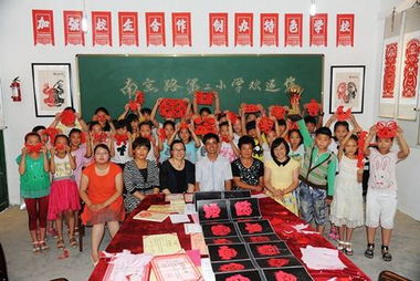 阜陽 校企合作創辦剪紙特色學校，非遺傳承與文化藝術交流并進